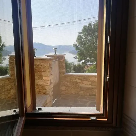 Appartamento Lago D'orta Ampio Monolocale Con Vista Laplesna