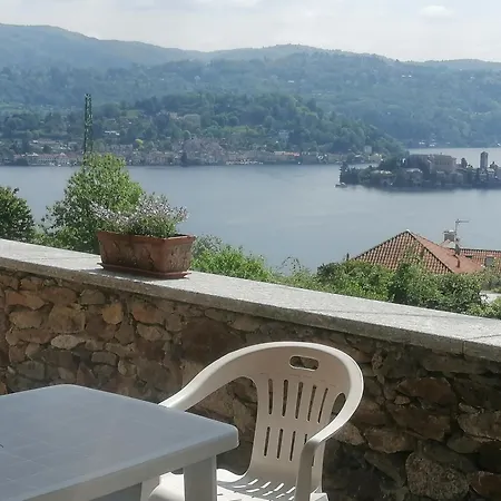 Lago D'orta Ampio Monolocale Con Vista Laplesna *